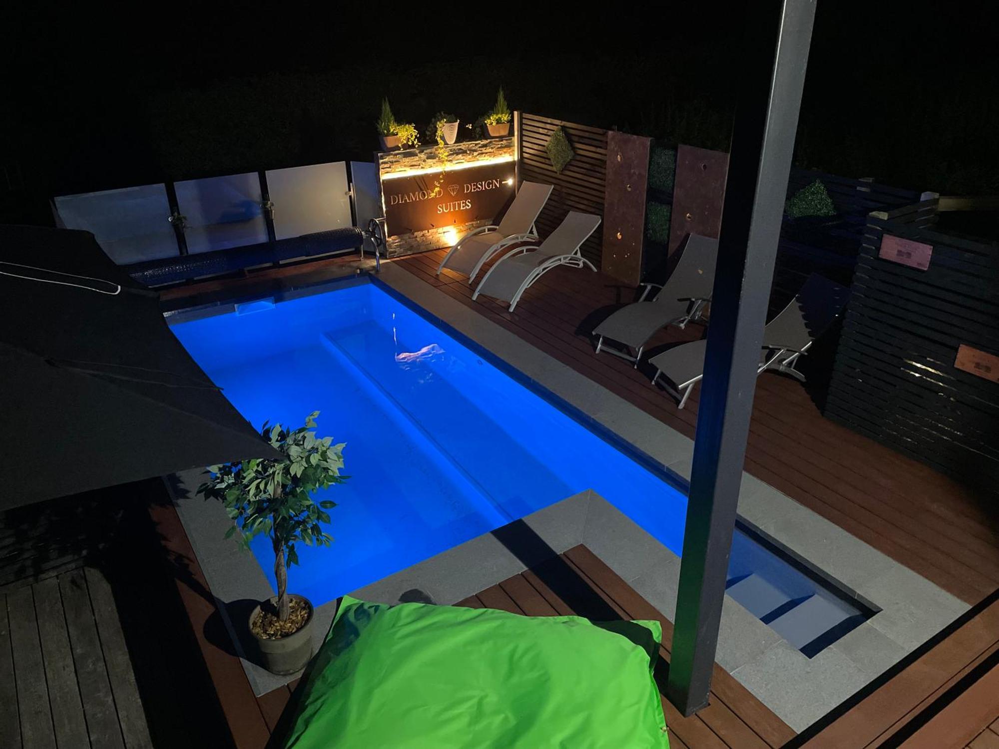 Apartment Design Suite Jehanster Ngoại thất bức ảnh